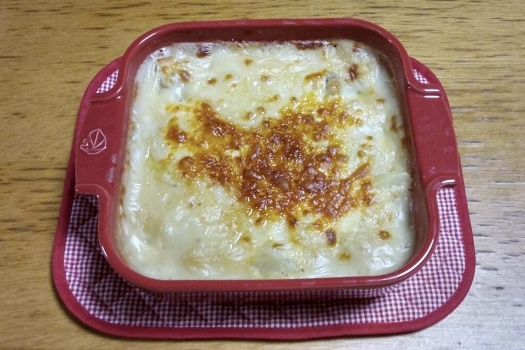 チーズたっぷりポテトグラタン