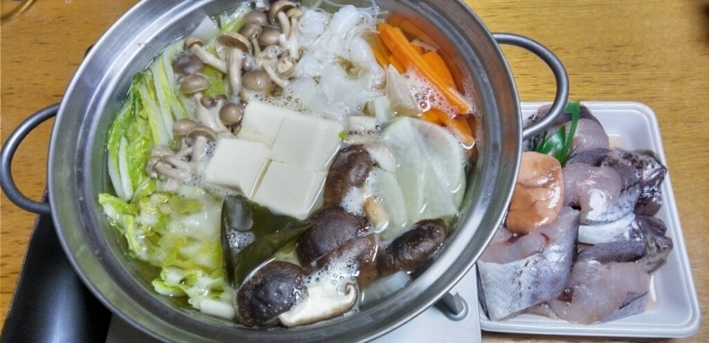 本日の夕食は鱈チリ