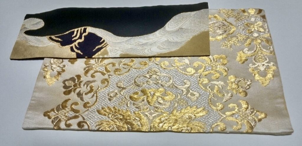金糸・銀糸で織られた袋帯