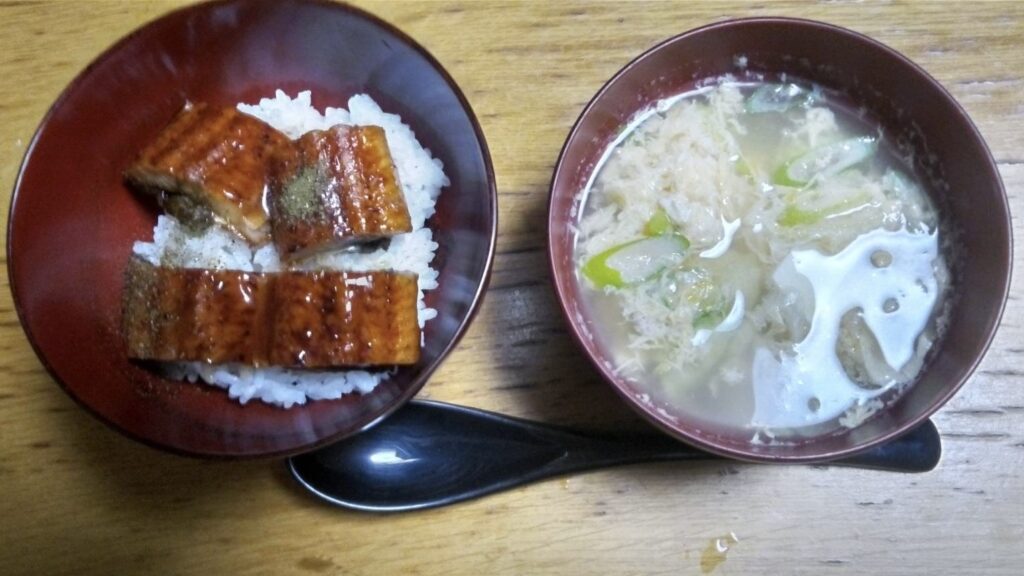 冷蔵庫にウナギ