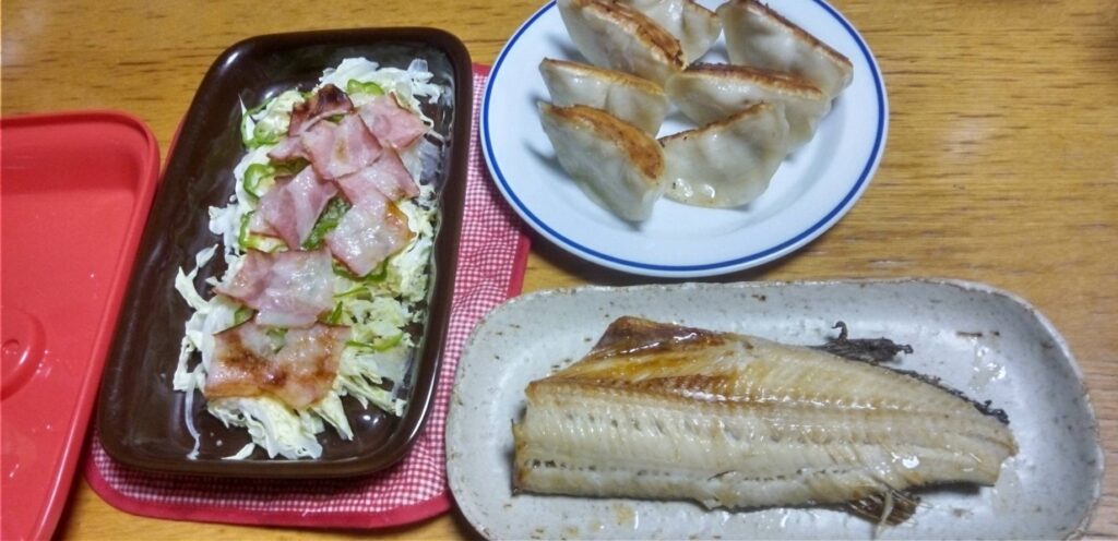 夕食