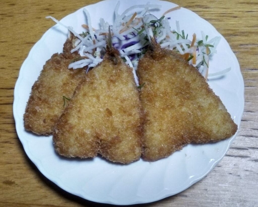 買ってきたアジフライ