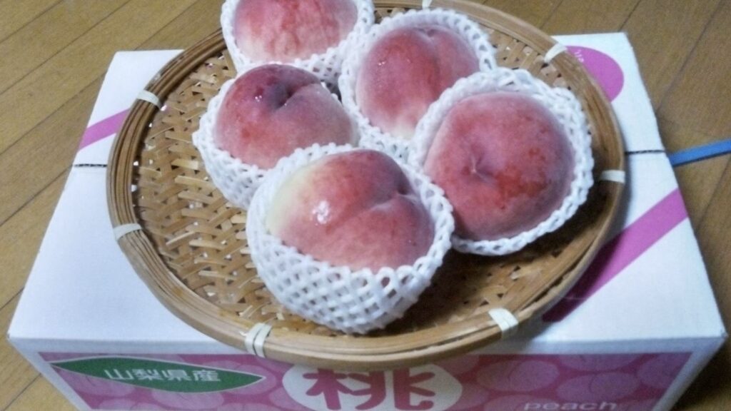 甲府の桃