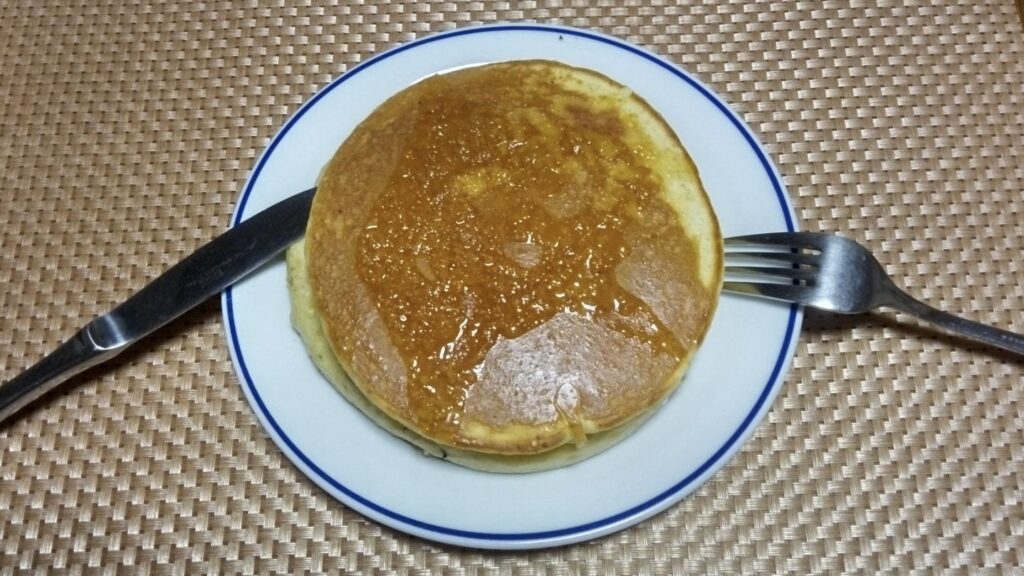 孫のおやつにホットケーキ